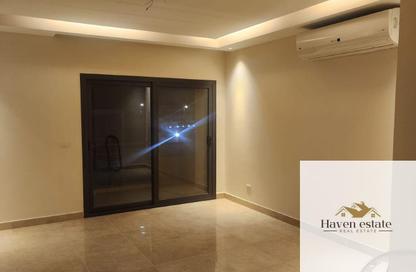 Apartment - 3 Bedrooms - 2 Bathrooms for rent in Moon Residences - Fifth Square - The 5th Settlement - New Cairo City - Cairo