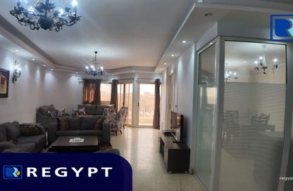 Apartment - 3 - 3 for rent in Ahmed Heshmat St. - Zamalek - Cairo