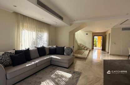 Villa - 5 Bedrooms - 4 Bathrooms for rent in Stone Park - 5th Settlement Compounds - The 5th Settlement - New Cairo City - Cairo