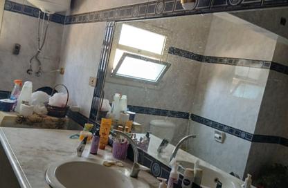 Apartment - 3 - 2 for sale in Al Khalifa El Amir St. - Al Hadiqah Al Dawliyah - 7th District - Nasr City - Cairo