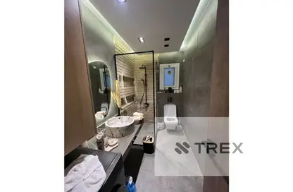 Apartment - 2 Bedrooms - 2 Bathrooms for sale in Garden Residence - Hyde Park - New Cairo City - Cairo