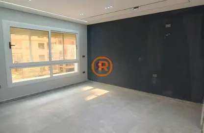 Apartment - 3 Bedrooms - 2 Bathrooms for sale in Next Point - Al Hadaba Al Wosta - Mokattam - Cairo