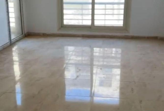 70627826 - صورة العقار 3