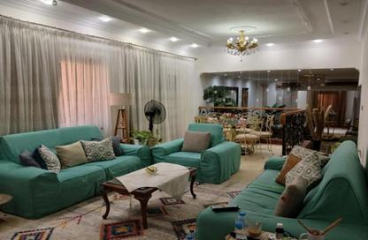 Roof - 3 Bedrooms - 3 Bathrooms for sale in Al Nasr St. - El Laselky - New Maadi - Hay El Maadi - Cairo