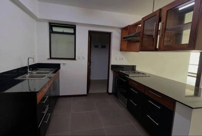 8611365 - Property Image 2