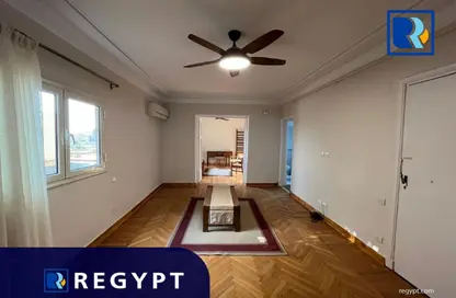شقة - 2 غرف نوم - 2 حمامات للايجار في شارع كمال الطويل ( المنتزه) - الزمالك - القاهرة