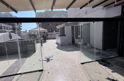 سطح - غرفة نوم - 1 حمام للبيع في شارع محمد احمد ابراهيم - المنطقة الثامنة - مدينة نصر - القاهرة