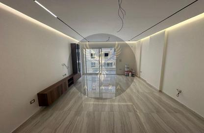 Apartment - 3 Bedrooms - 3 Bathrooms for rent in Mountain View iCity - 5th Settlement Compounds - The 5th Settlement - New Cairo City - Cairo