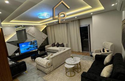 شقة - 3 غرف نوم - 3 حمامات للايجار في ذا كورت ياردز - كمبوندات الشيخ زايد - الشيخ زايد - الجيزة