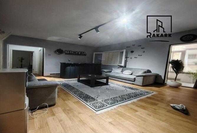 8480029 - Property Image 2