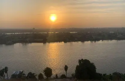 Apartment - 3 Bedrooms - 2 Bathrooms for sale in Cornish El Nile St. - Maadi - Hay El Maadi - Cairo