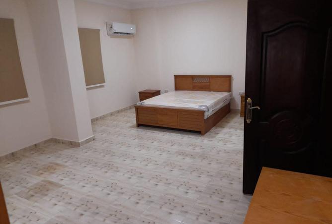 8582981 - Property Image 2