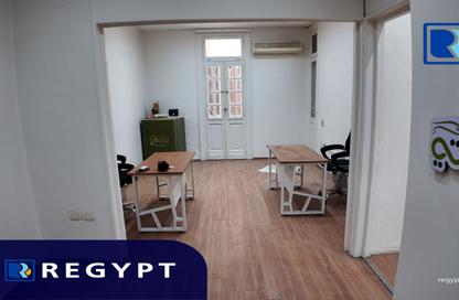 مساحات مكتبية - استوديو - 2 حمامات للايجار في شارع 26 يوليو - الزمالك - القاهرة