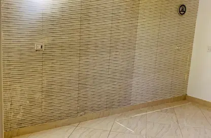 Apartment - 2 Bedrooms - 1 Bathroom for rent in 13th District - Sheikh Zayed City - Giza