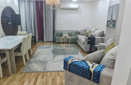 Apartment - 2 Bedrooms - 1 Bathroom for rent in Ibn Al Haytham St. - Rehab City Fifth Phase - Al Rehab - New Cairo City - Cairo