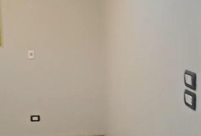 67731984 - صورة العقار 3