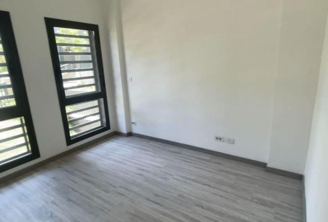 63130609 - Property Image 2