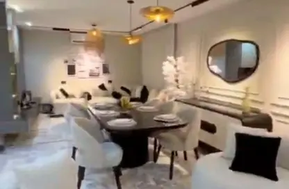Apartment - 3 Bedrooms - 4 Bathrooms for sale in Al Mesaha St. - Dokki - Giza