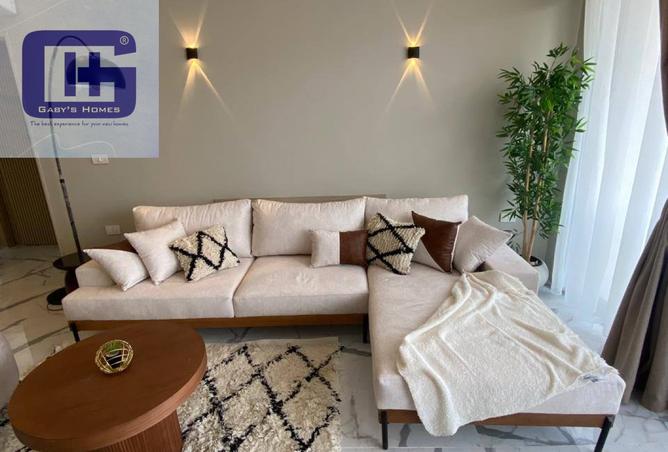 98548996 - Property Image 2