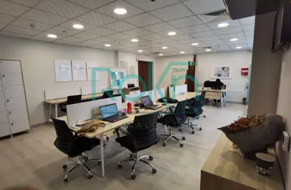 مساحات مكتبية - 2 غرف نوم - 1 حمام للبيع في اركان بلازا - محور 26 يوليو - الشيخ زايد - الجيزة