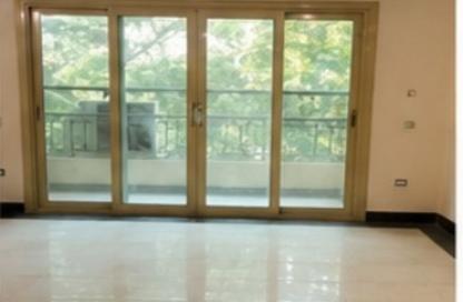 شقة - 3 - 3 للايجار في ميدان اسوان - العجوزة - الجيزة