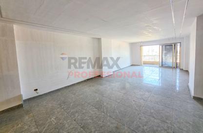 Apartment - 3 - 2 for sale in Suez Canal Road - Moharam Bek - Hay Wasat - Alexandria