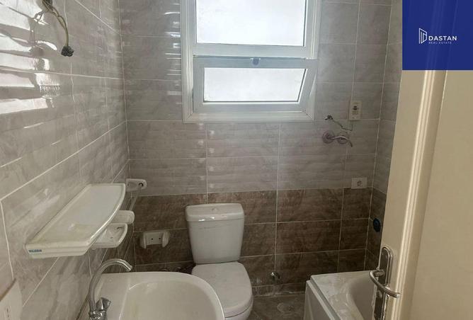 56006875 - Property Image 2