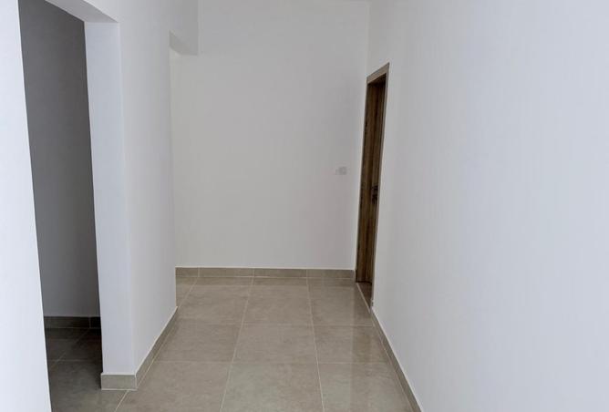 97430845 - صورة العقار 3