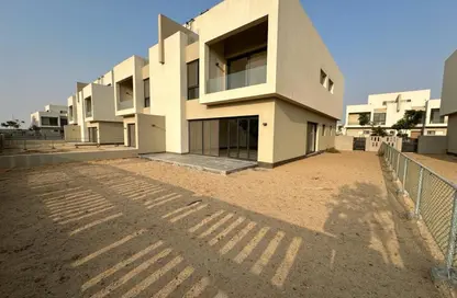 منزل مزدوج - 3 غرف نوم - 5 حمامات للبيع في كمبوند البروج - كمبوندات الشروق - مدينة الشروق - القاهرة