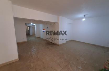Shop - Studio - 2 Bathrooms for sale in 9th Zone - Nasr City - Cairo