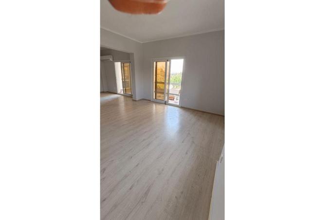 82613873 - Property Image 3