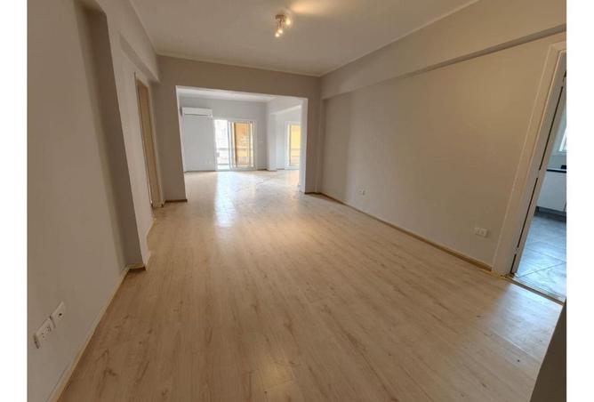 82613873 - Property Image 2