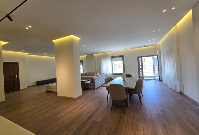 8520641 - Property Image 3