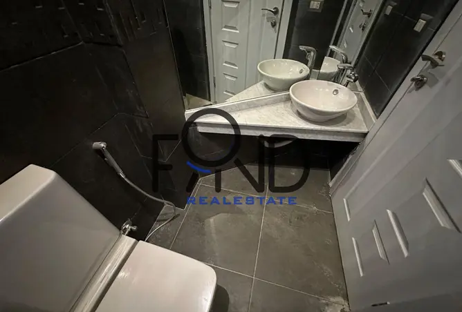 98817762 - Property Image 3