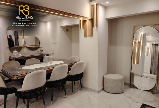 98551556 - Property Image 2
