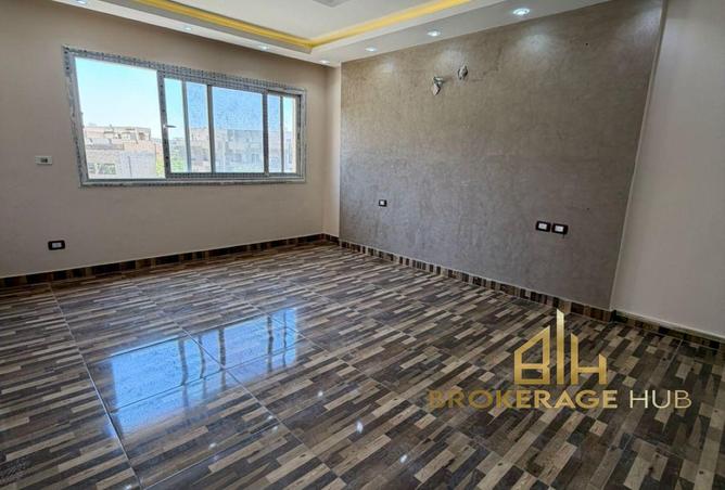 81833283 - Property Image 2