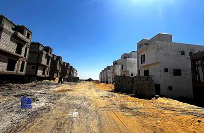 Apartment - 4 Bedrooms - 4 Bathrooms for sale in Hood 2 St. - Green Belt - 6 October City - Giza Apartment - 4 Bedrooms - 4 Bathrooms for sale in Hood 2 St. - Green Belt - 6 October City - Giza