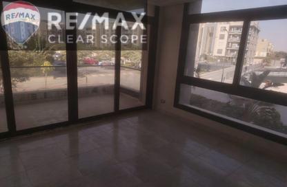 شقة - 2 غرف نوم - 2 حمامات للايجار في ازاد - كمبوندات التجمع الخامس - التجمع الخامس - مدينة القاهرة الجديدة - القاهرة