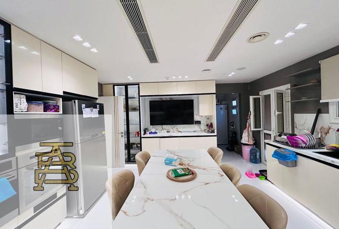 58247655 - Property Image 3