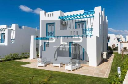 Chalet - 2 Bedrooms - 2 Bathrooms for sale in Mountain View - Ras Al Hekma - North Coast