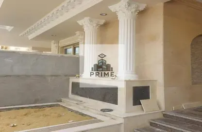 بناية كاملة - 8 غرف نوم - 8 حمامات للايجار في اللوتس الشمالي - حى اللوتس - مدينة القاهرة الجديدة - القاهرة