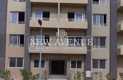 Apartment - 3 Bedrooms - 2 Bathrooms for sale in Katameya Gardens - El Katameya Compounds - El Katameya - New Cairo City - Cairo