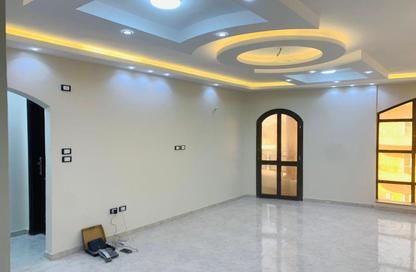 شقة - 3 غرف نوم - 2 حمامات للايجار في عمارات البنفسج - البنفسج - مدينة القاهرة الجديدة - القاهرة