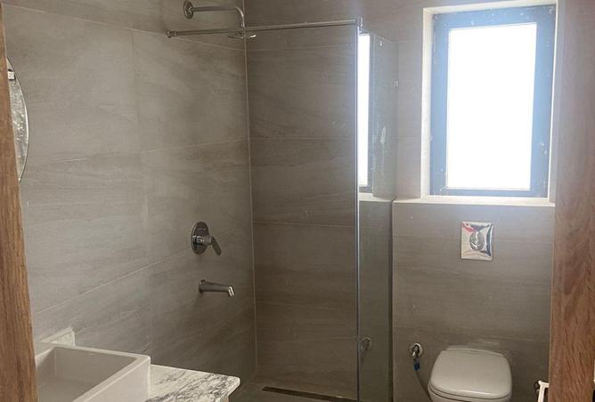 8602552 - Property Image 2