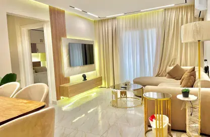 شقة - 2 غرف نوم - 1 حمام للايجار في B12 - مدينتي - القاهرة