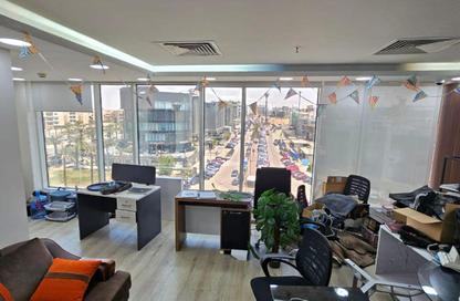 Office Space - Studio - 2 Bathrooms for rent in Trivium Square - North Teseen St. - The 5th Settlement - New Cairo City - Cairo