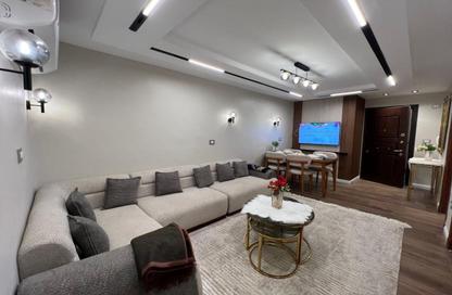 Apartment - 3 Bedrooms - 3 Bathrooms for sale in Al Mesaha St. - Dokki - Giza