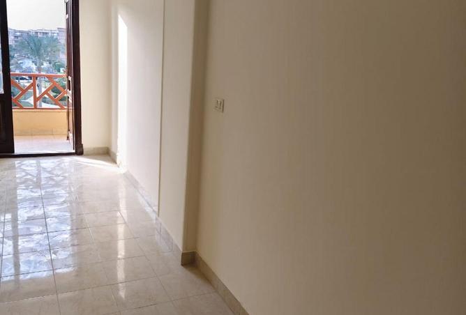 8661706 - Property Image 3