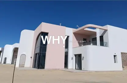 شاليه - 4 غرف نوم - 3 حمامات للبيع في چون - راس الحكمة - الساحل الشمالي