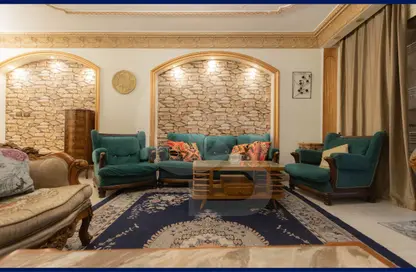 Apartment - 3 Bedrooms - 1 Bathroom for rent in Mahmoud Reda St. - Sidi Beshr - Hay Awal El Montazah - Alexandria